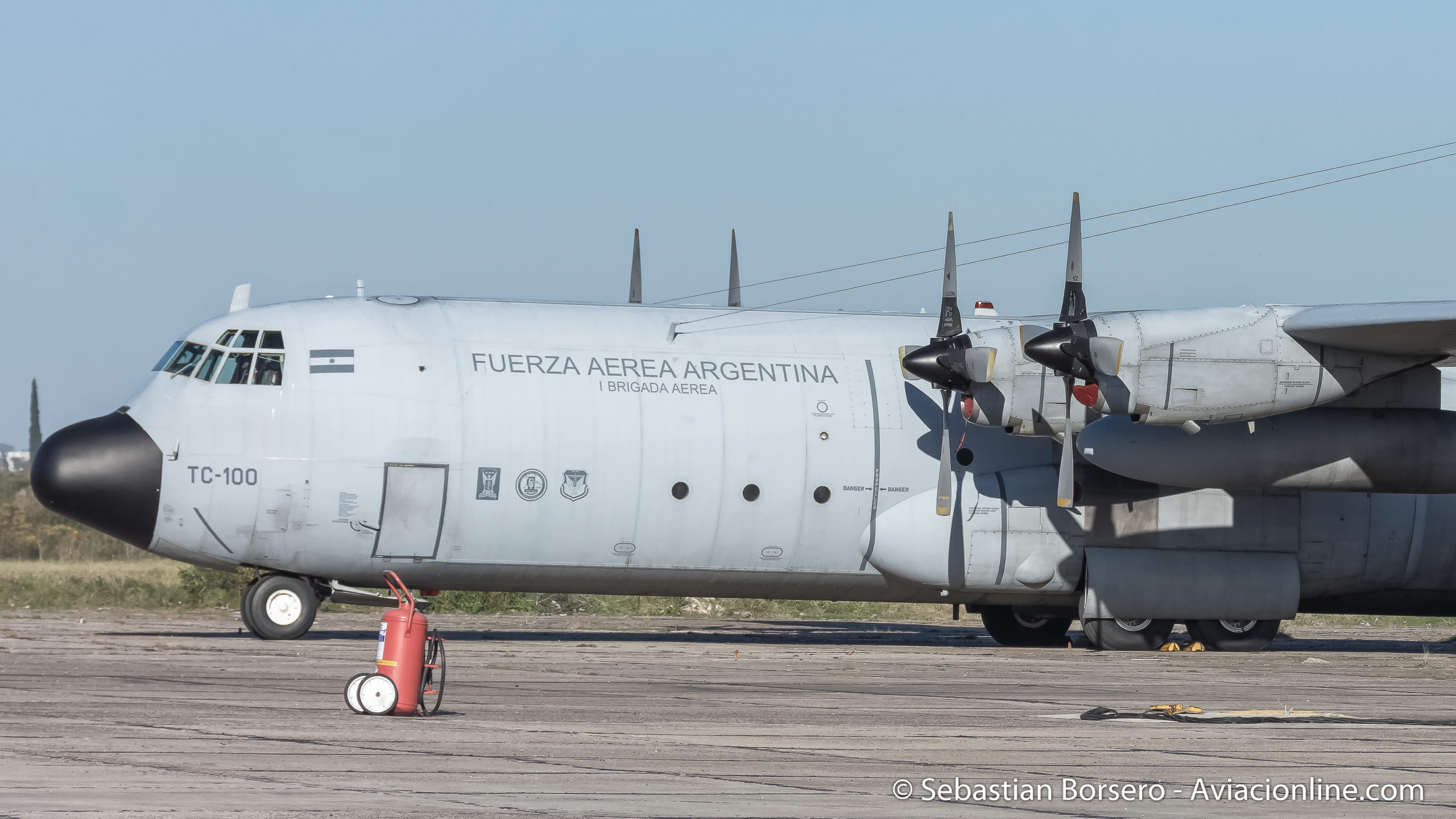 FAdeA se ha adjudicado un contrato directo para modernizar el avión Lockheed Martin L-100 para la Fuerza Aérea Argentina